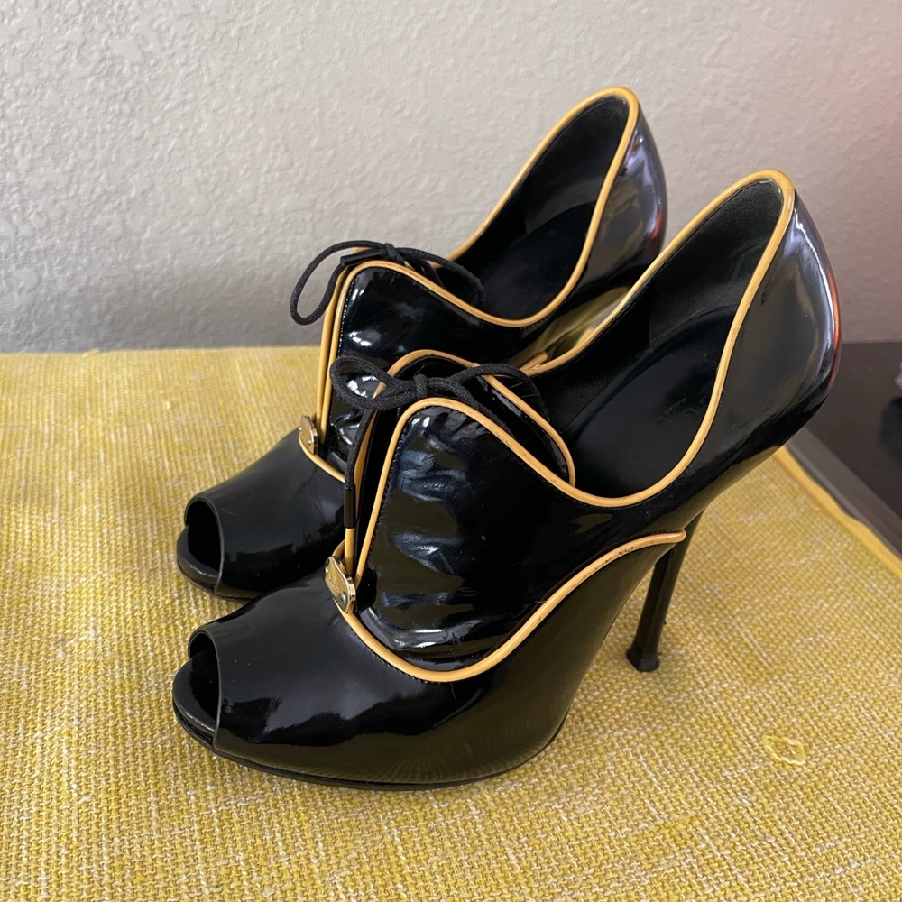Gucci Iconic, Newton Stiletto, size 7